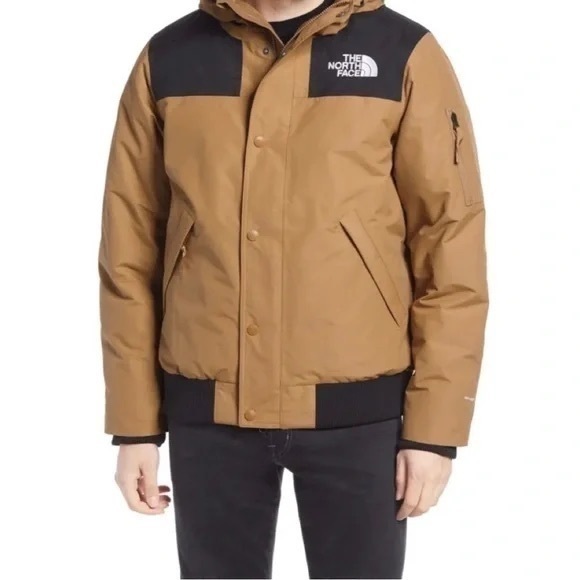 The North Face Jackets & Coats The North Face Mens Newington